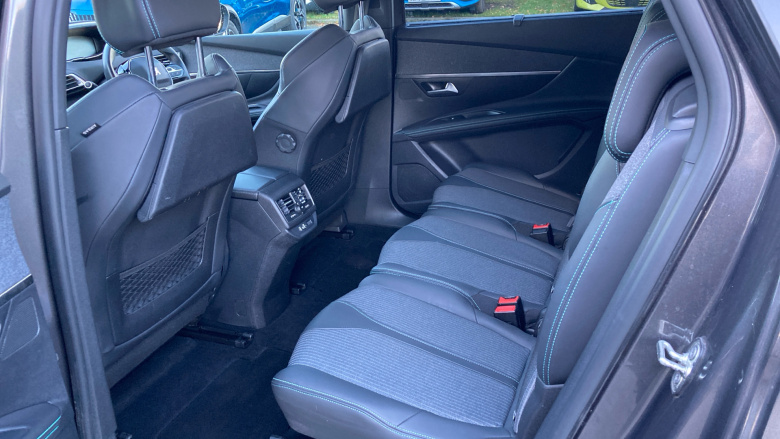 Peugeot 5008 1.2 PureTech Allure Premium+ 5dr Petrol Estate